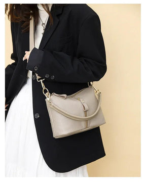 Bolsa Feminina de Couro Legítimo Safira SF634