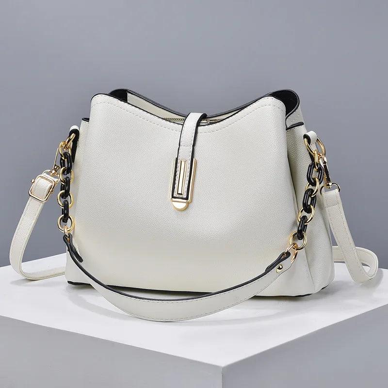Bolsa Feminina de Couro Legítimo Safira SF247