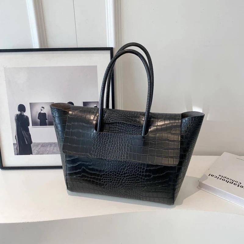 Bolsa Feminina de Couro Legítimo Safira SF777