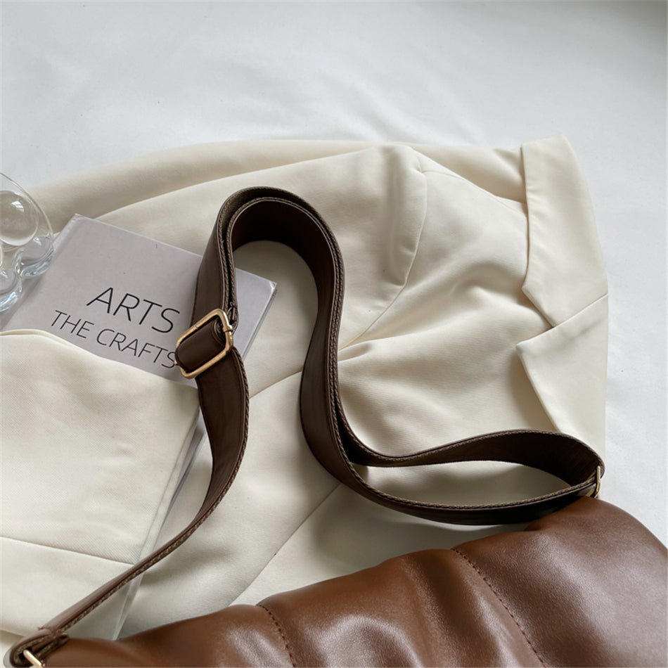 Bolsa Feminina de Material Sintético Safira SF812