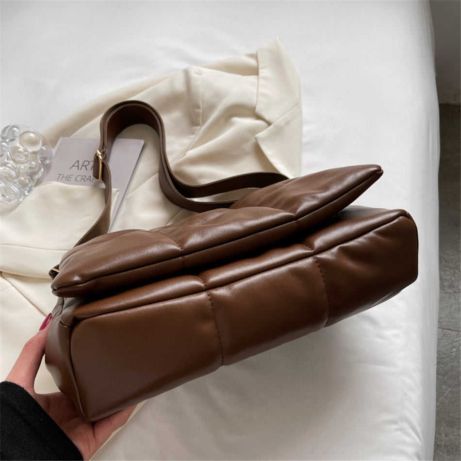 Bolsa Feminina de Material Sintético Safira SF812