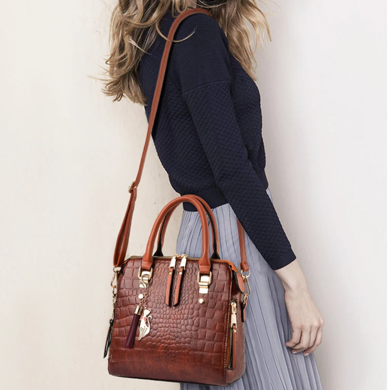 Bolsa Feminina de Couro Legítimo Safira SF286