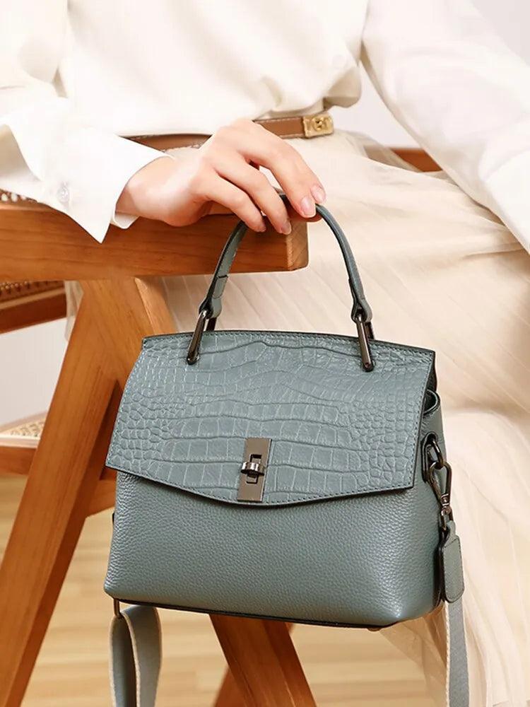 Bolsa Feminina de Couro Legítimo Safira SF217