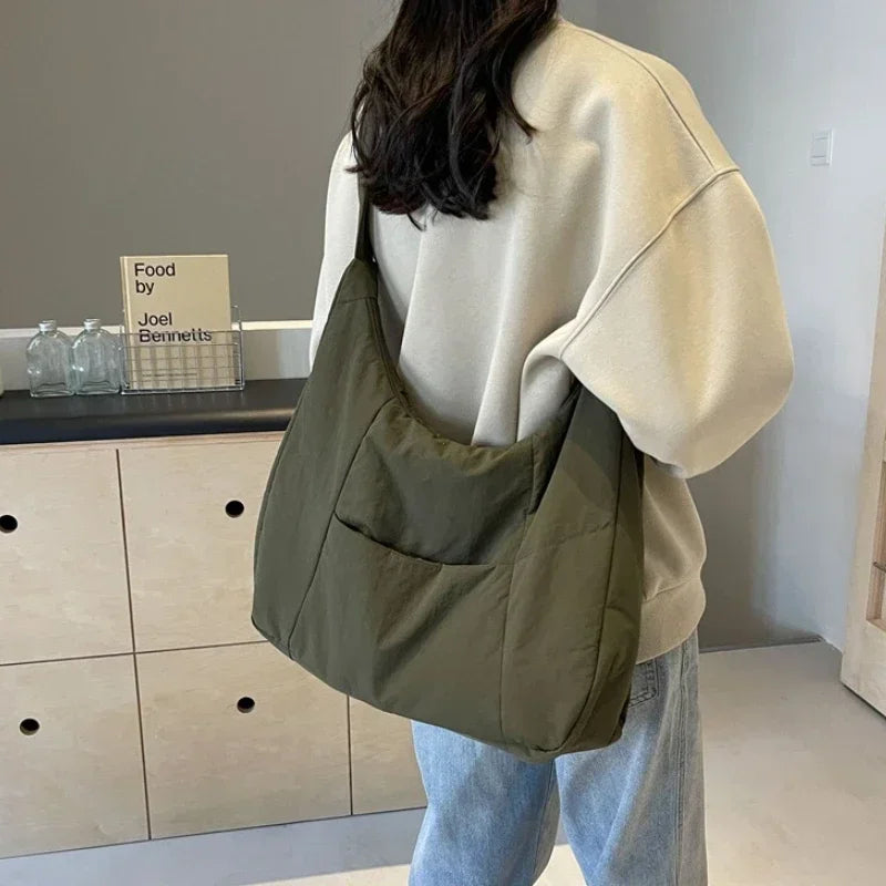 Bolsa Feminina Tipo Carteiro Safira SF248
