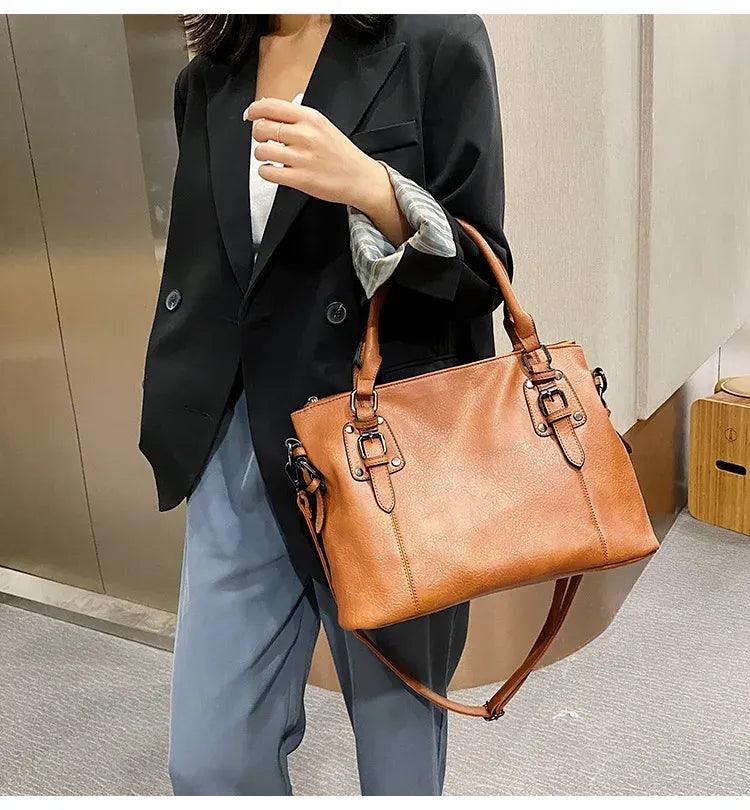 Bolsa Feminina de Couro Legítimo Safira SF468