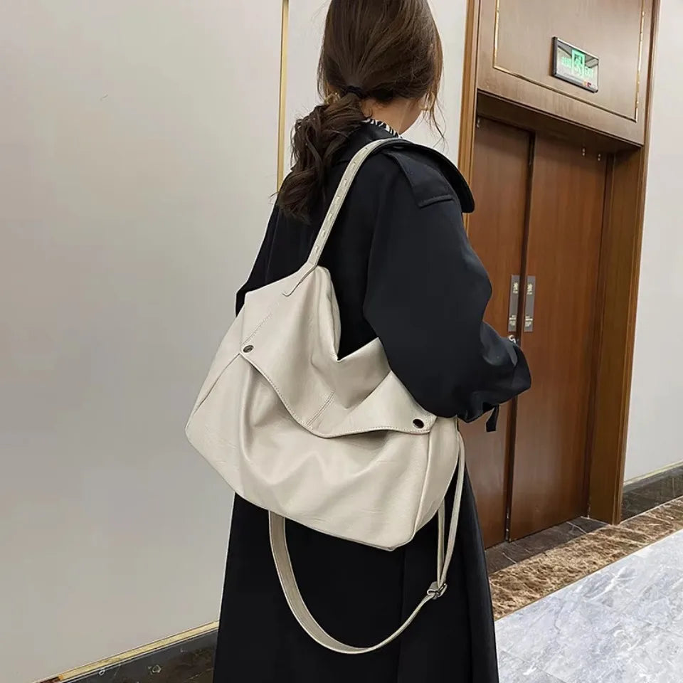 Bolsa Feminina de Couro Legítimo Safira SF416