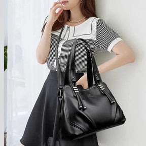 Bolsa Feminina de Couro Legítimo Safira SF582