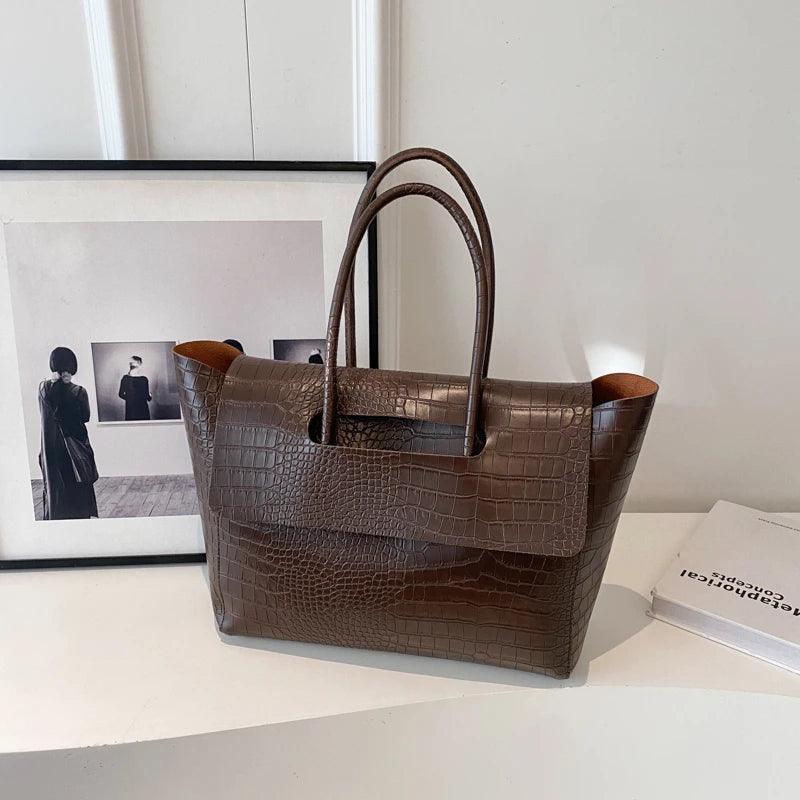 Bolsa Feminina de Couro Legítimo Safira SF777