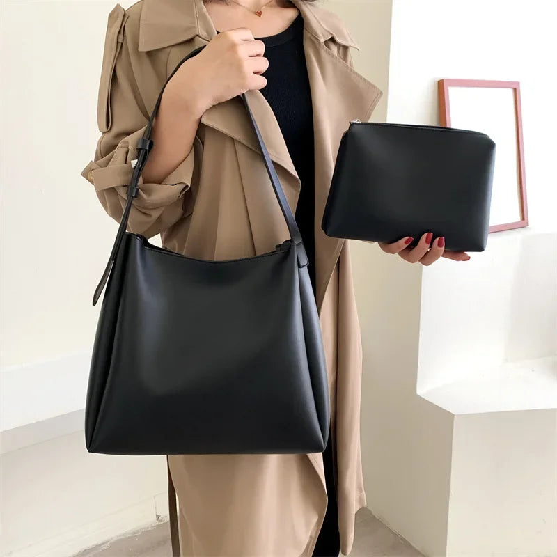 Bolsa em Couro Legítimo + Necessaire Safira SF582