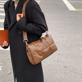 Bolsa Feminina de Material Sintético Safira SF812
